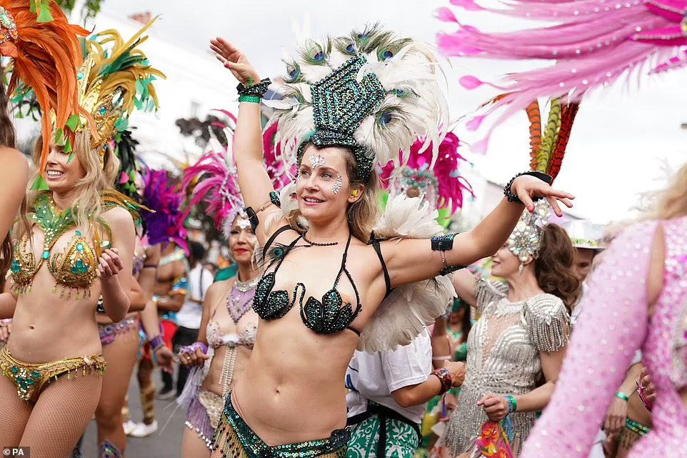 Beautiful Samba Dance Performers in Notting hill carnival 2022