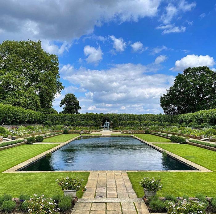 Beautiful Princess Diana Memorial Garden