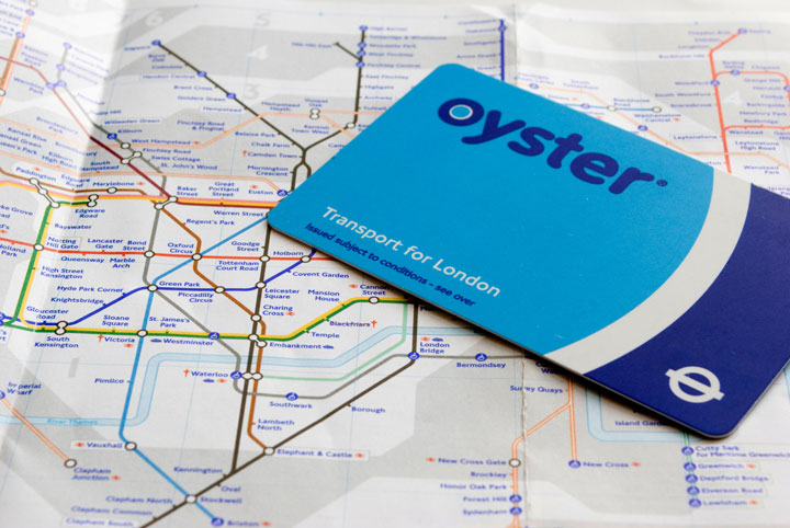 oyster card and tube map